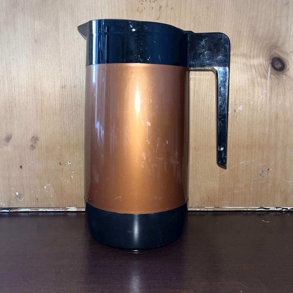 Cambro Thermal Server Coffee Carafe  640TS Gold USA Pitcher
